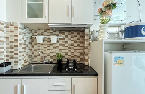 Kayu Putih Apartment | Neat Studio Room At Tifolia Apartment