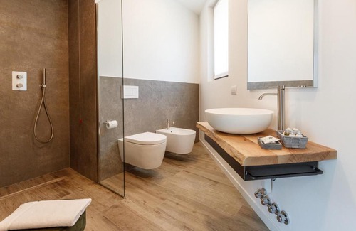 Province of Sondrio Bed & Breakfast | Nebbiolo Wine B&B