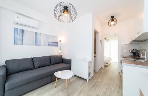 Paralia Ofryniou Hotel | Nefeli and Nefeli Luxury Residential Complexes