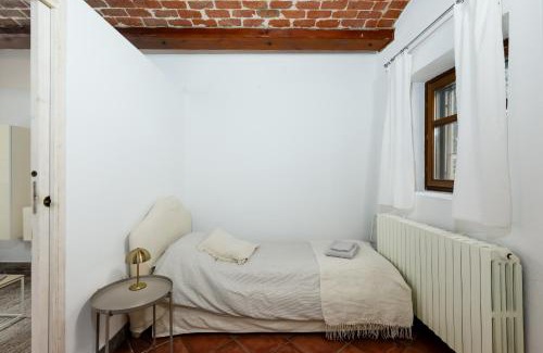 Bra Apartment | Nel cuore di Bra - Intero alloggio con volte