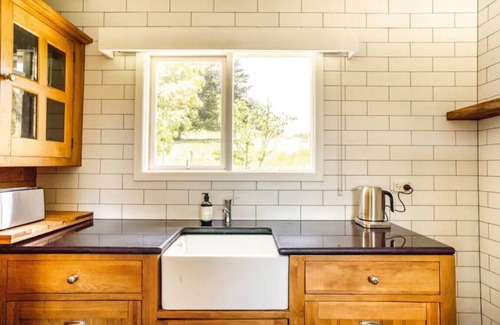 Nerrina House | NER001 · Green Acres Cabin: A Ballarat Farmland Retreat