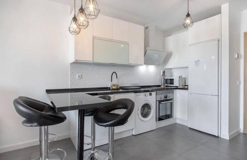 Rota Apartment | Nerea Rota free parking by Staycare