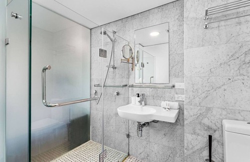 Perth Hotel | Nest on Newcastle – E2