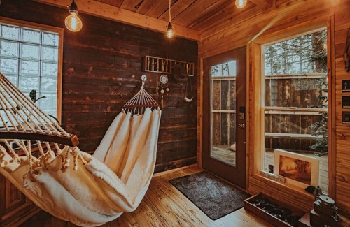 Port Angeles Cabin | Nest · Treehouse on the Water -Eagles Nest-20 ft high