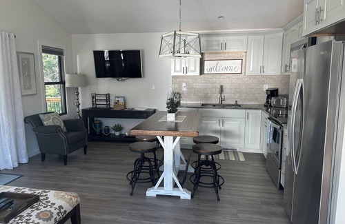 Saugatuck Apartment | Nested in a Nature Preserve downtown Saugatuck. Top 10 beaches