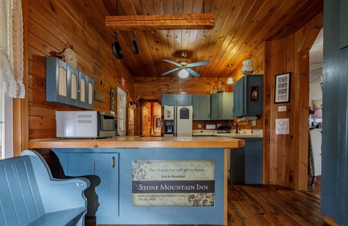 Wysox House | Nestled in the heart of the Endless Mountains of Northeast Pennsylvania