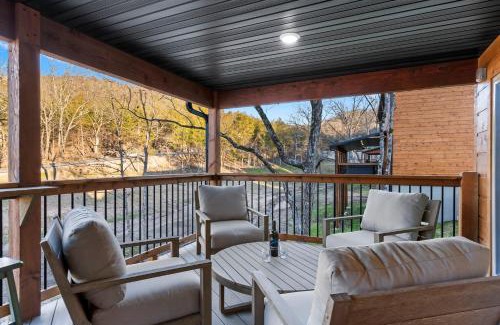 Hollister House | Nestled Nook