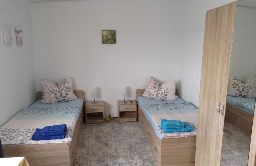 Klinga Apartment | Nette Wohnung In Großsteinberg Mit Grill Und Terrasse