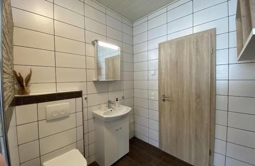 Sogel Apartment | Neu Apartment in Schloß nähe,Parkplatz, Netflix