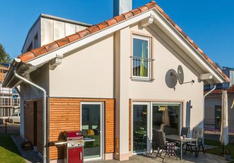 Krakow am See House | Neu! Ferienhaus-See-Sauna-Kamin-5 Sterne-102m²