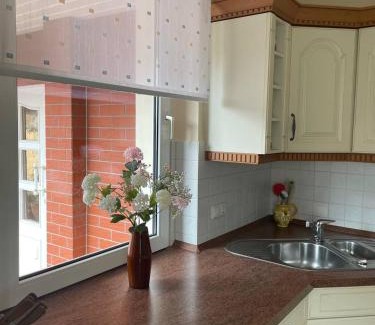 Guteborn Apartment | Neue Ferienwohnung mit Terrasse