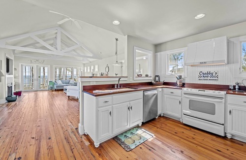Minnesott Beach House | Neuse Village #8 - Fun in the sun with water views