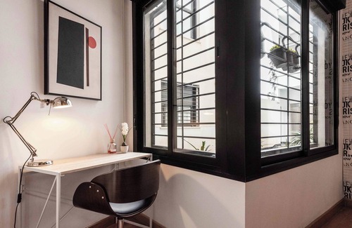 La Merced Apartment | New 1-Bedroom Apt in Downtown Malaga with FREE Parking & Rooftop Pool