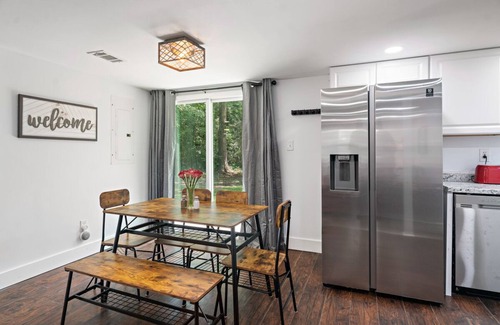 Bloomingdale House | NEW! 19 Minutes from Savannah Historic District