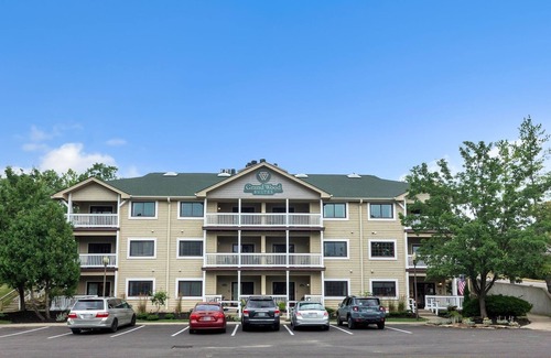 Nashville Condo | NEW! 3rd Floor Back Side Corner Penthouse Suite - 308 by Grand Wood Suites