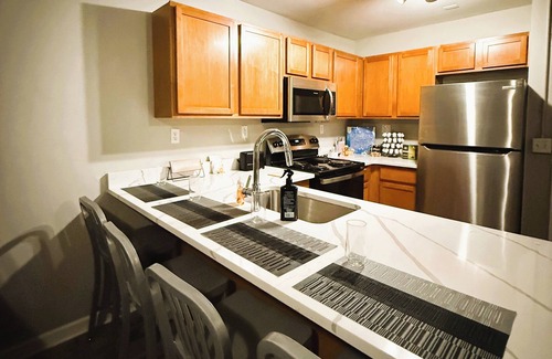 Burns Park Apartment | * NEW * 4BR Retreat | Heart of Campus w/Parking