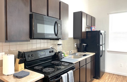 McAllen Apartment | NEW! 5 min from Mall, Airport, and Dinning!