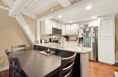 Newland Cabin | !NEW! A-Frame, Firepit, Hiking, Festivals