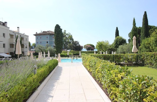 Toscolano Maderno Apartment | NEW apartment with pool and garage near the Beach