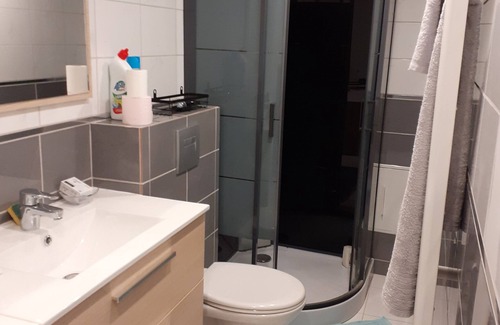 Ploubezre Apartment | New apartment 15 km from the pink granite coast