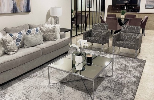 McAllen Apartment | New Apt. 2 rooms & 2.5 baths in south McAllen near hospitals & shopping center.