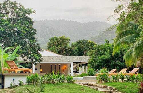 Buritaca Villa | NEW beach villa w pool between Tayrona & Palomino