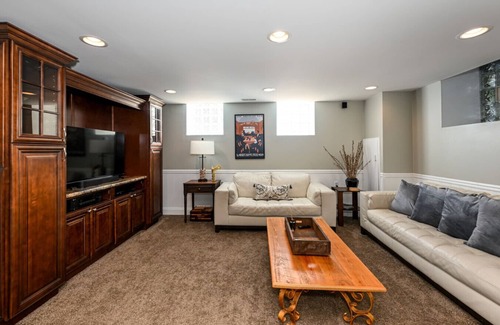 Bolivar Apartment | New! Beautiful 1903 Church in Bolivar Sleeps 8