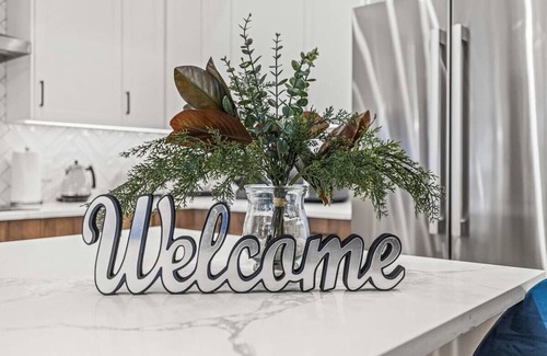 Teepee Town House | NEW！ Chateauby SSR Top View HOT TUB 5BR