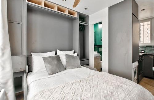 Quartier de la Goutte-d'Or Apartment | NEW ! Cosy Suite Intimate Nest Sacré Coeur Paris !