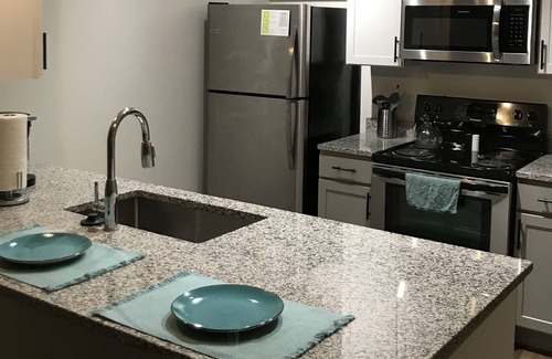 Huber Heights Apartment | *New* Cozy One bedroom with Beautiful Pool