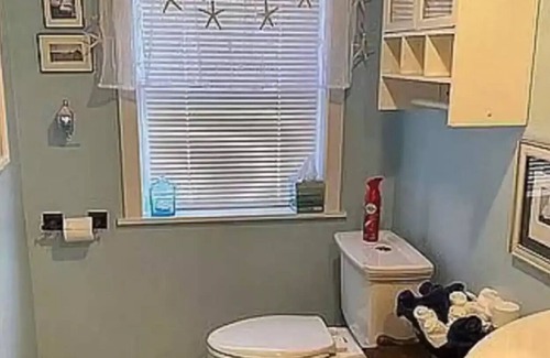 Sabattus Cottage | New Cozy two bedroom cottage with private dock!