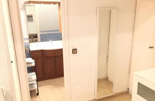 Les Tres Torres Apartment | NEW! Cute apartment near metro