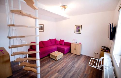Alsfeld Apartment | NEW! Dachoase Alsfeld