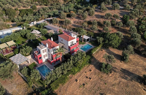 Xiro Chorio Villa | New Family Villas with 2 Private Pools, Game Rooms, and Basketball Court
