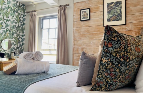 Wye Hotel | New Flying Horse