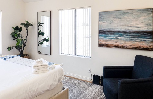 Southridge Village House | New Furnished Safe Elegant Home near NOS center