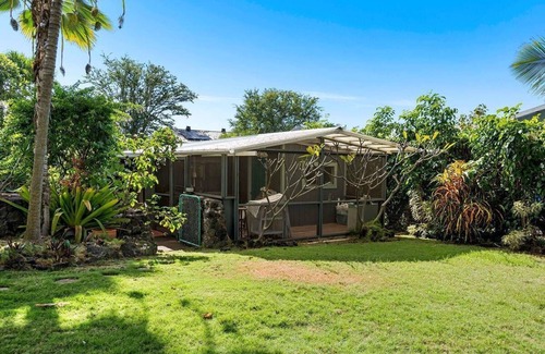Kailua-Kona Cabin | New - Hōkūle'a Cabin
