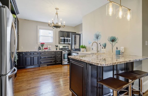 Southwest Raleigh House | NEW! Historic > Downtown > Artist Home > Unique