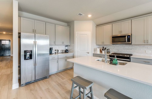 Princeton House | New Home w/Yard & Pool Access: 8 Mi to McKinney!