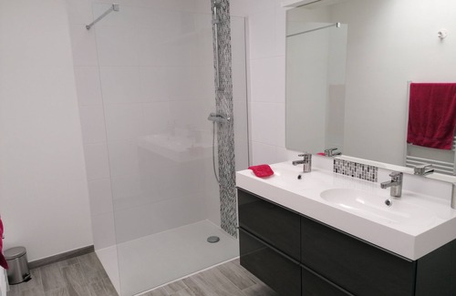 Cleder House | New house 350m from the beach in Cléder. Rated 3 stars.