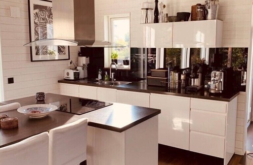 Finnholmen Villa | New House in Archipelago, Heated Jacuzzi and Pool with a Large Terace of 150 sqm