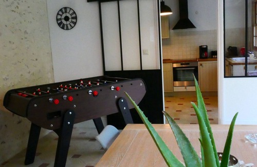 Beaugency House | NEW House near the château overlooking the Loire and the bridge, ideal for families/friends