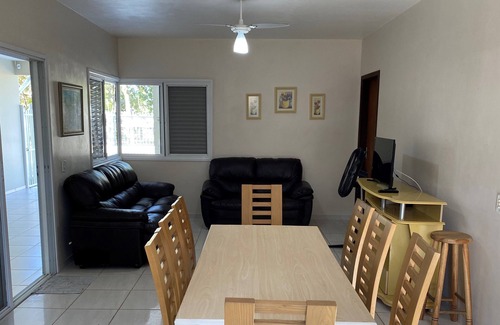Itapoa House | New house w / WiFi 100 meters from the beach. See calendar availability.