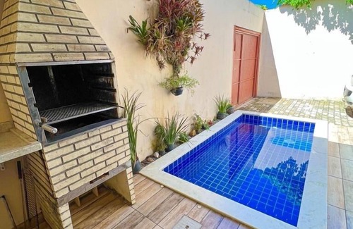 Jabaquara House | New house with pool on Jabaquara beach, 100 m to the beach