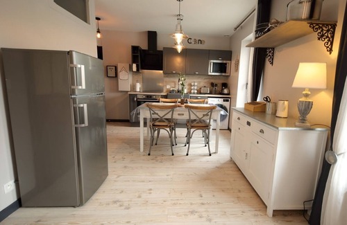 Port-en-Bessin-Huppain Apartment | New in 2018 apartment with sea and harbor views WW2 Normandy landing beaches