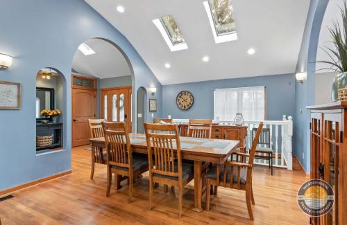 Como House | New Lake Como Retreat with Bar and Pool Table