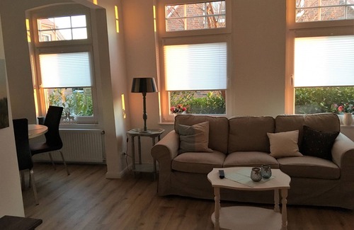 Dangastermoor Apartment | NEW/Landhaus Grandma Muh with 2 exclusive apartments a. very large property/near Dangast