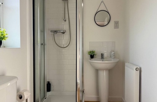 Birstall House | New Listed | 20%OFF — Family|WIFIParking|Sleeps13
