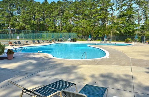 Bethany Beach House | NEW LISTING 2025! Relax and enjoy a peaceful oasis with easy access to the Beach! Welcome to SEAbatical, an upgraded 2-bedroom, 2 bath townhouse