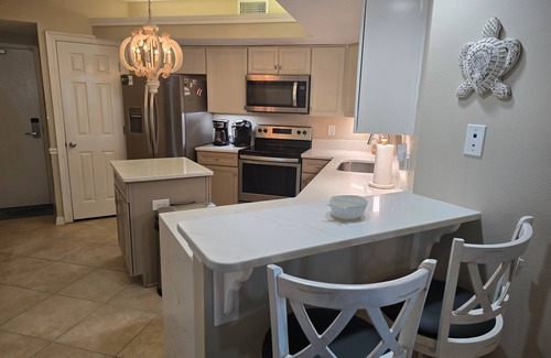 Orange Beach House | New Listing - Direct Beachfront 3 Bed 2 Bath Ground Floor at Summer House in OB!